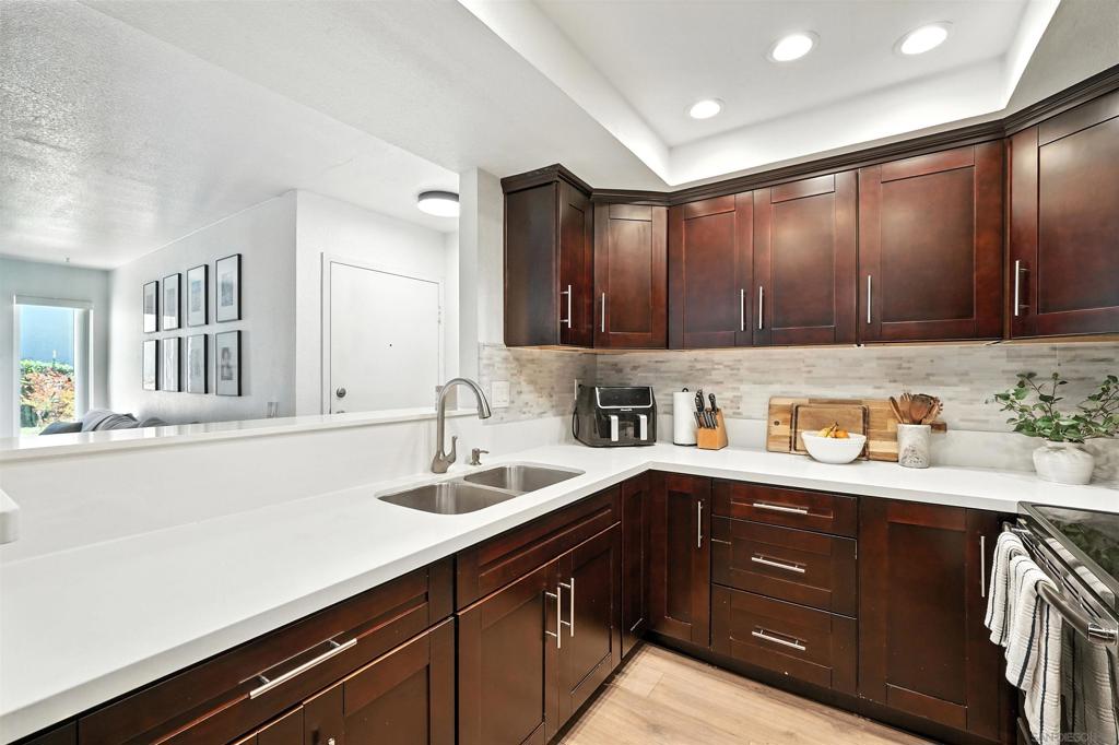 110 N 2nd Ave 40