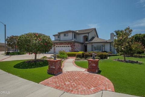 Photo of 131 Cleveland Court, Ventura, CA 93003 (MLS # V1-36471)