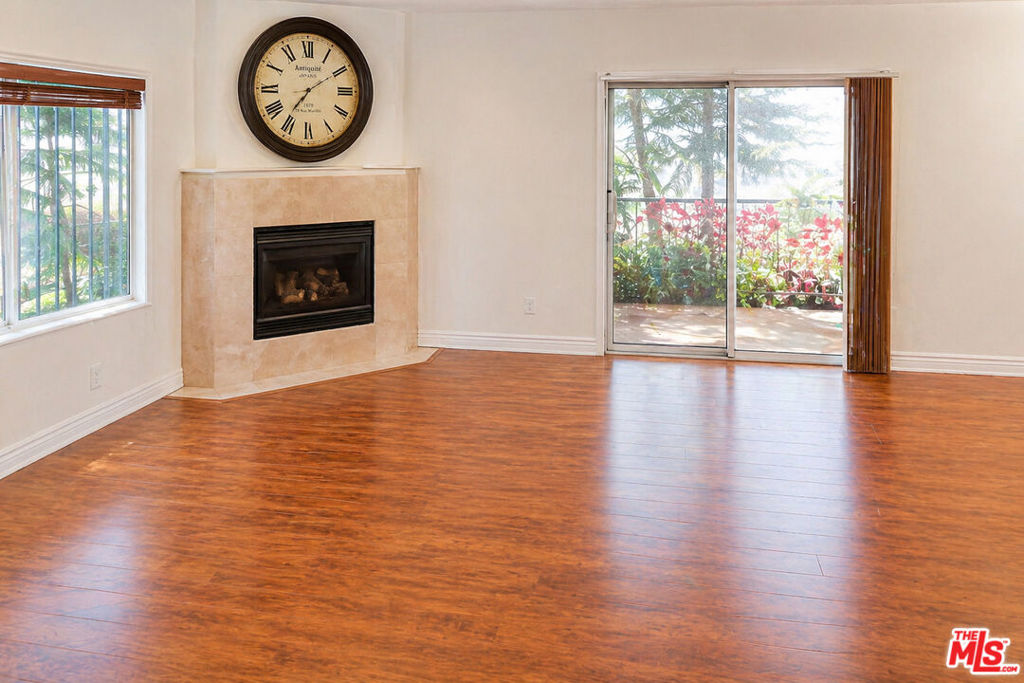 12368 Osborne Street 1