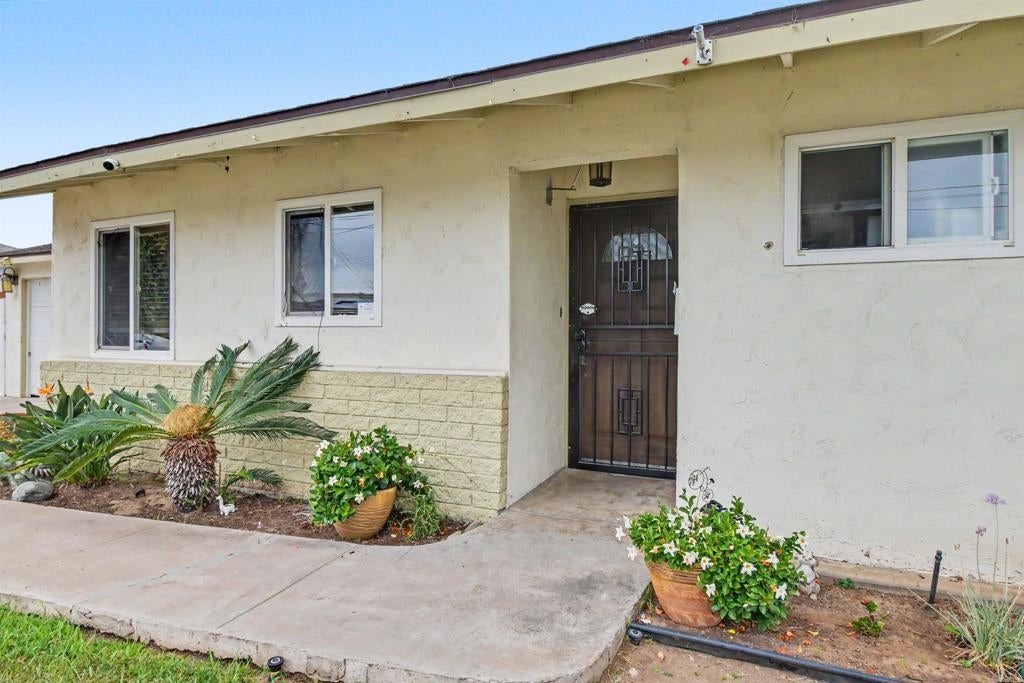 742 Date Avenue