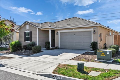 Photo of 3332 S Primerose Dr Dr, Ontario, CA 91761 (MLS # OC25239715)