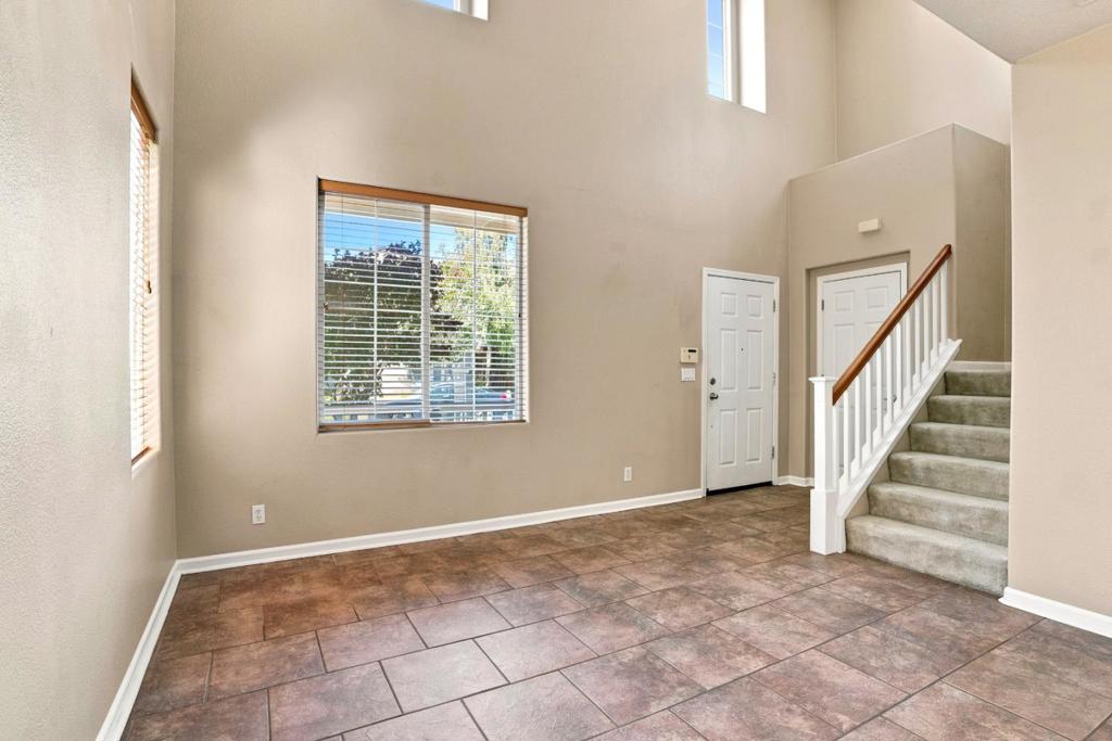 43 Vista Verde Circle