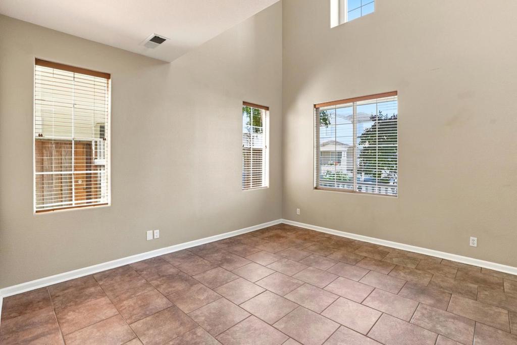 43 Vista Verde Circle