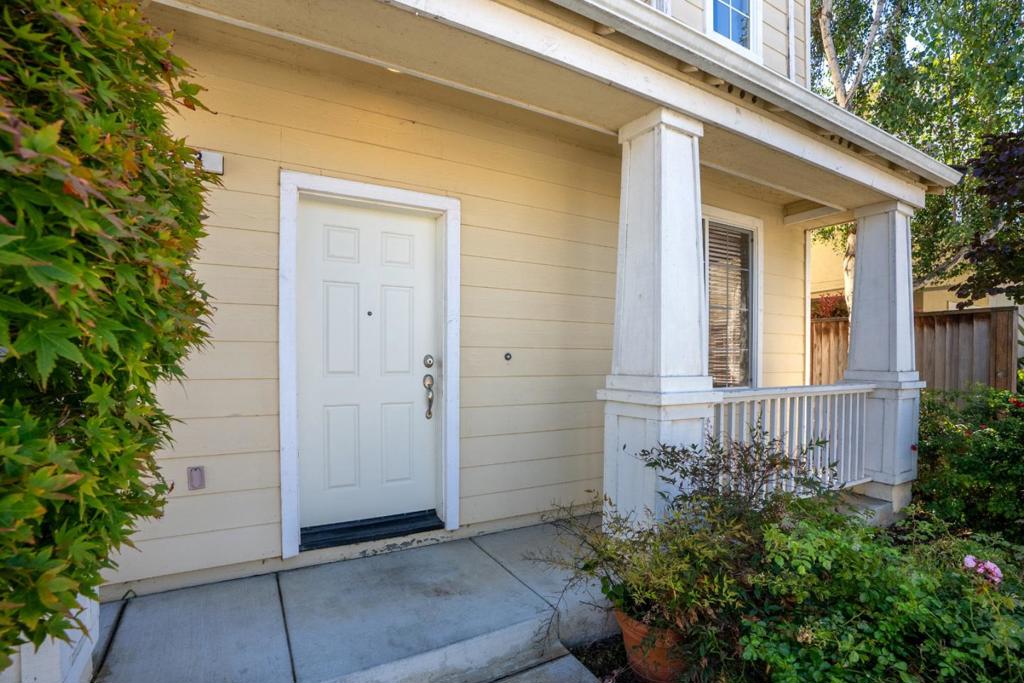 43 Vista Verde Circle