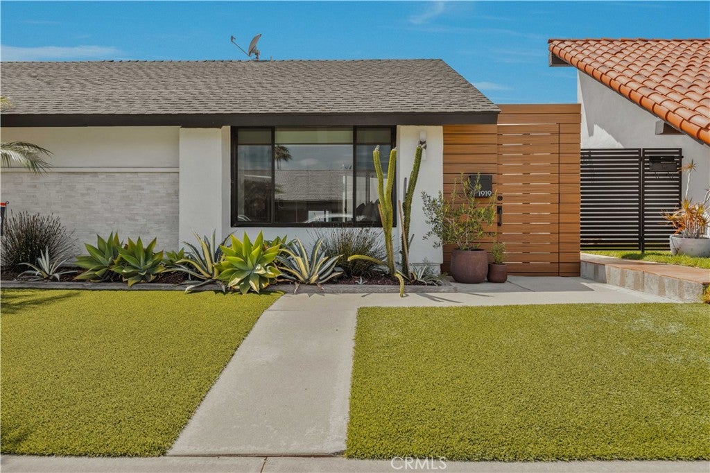 1919 Alsuna, Huntington Beach CA 92648 - Photo 22