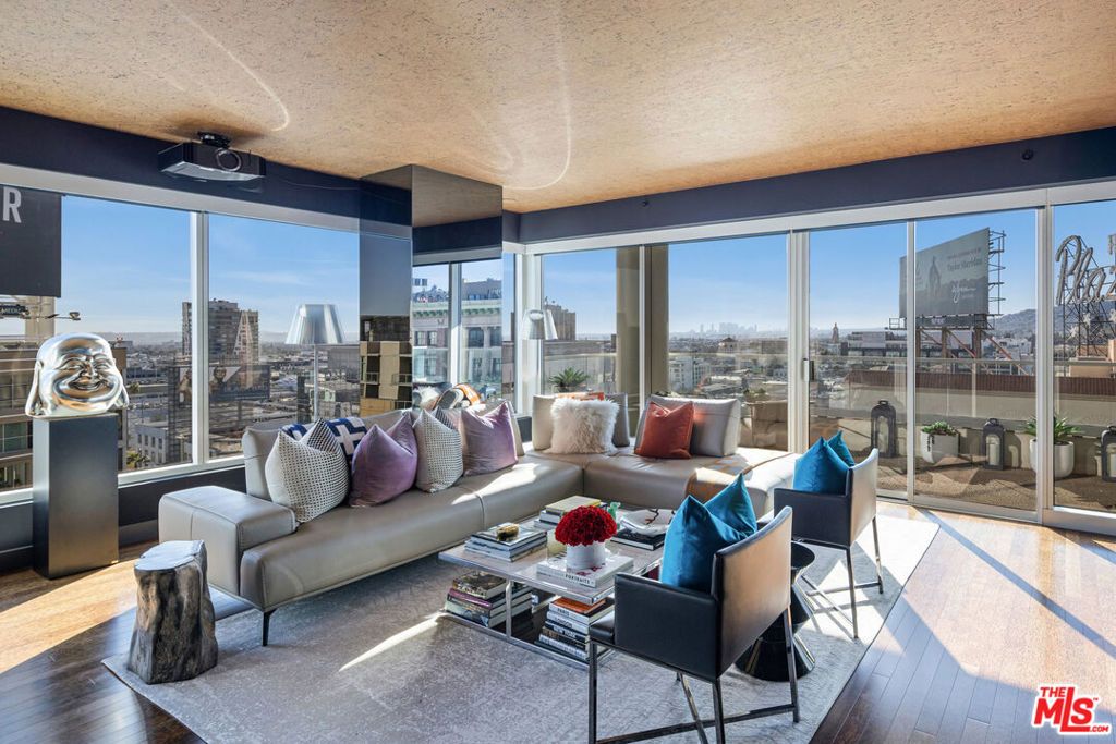 Photo of 6250 Hollywood Boulevard #14H, Los Angeles, CA 90028 (MLS # 25504971)