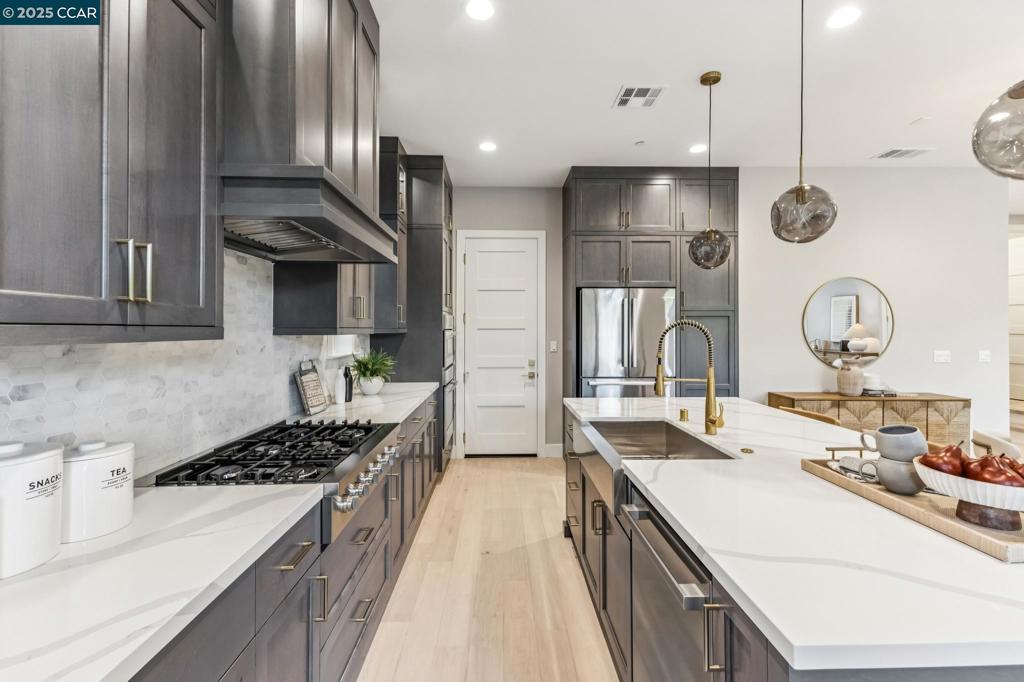 Not Listed - Residential