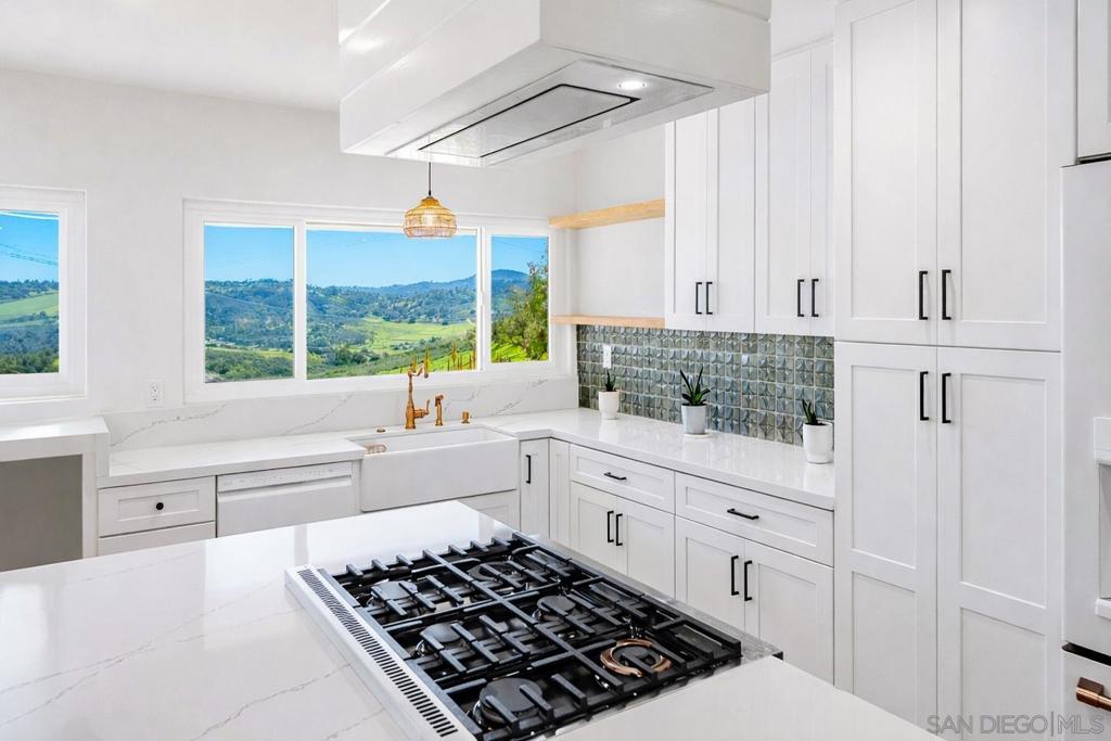 32337 Calle Codorniz