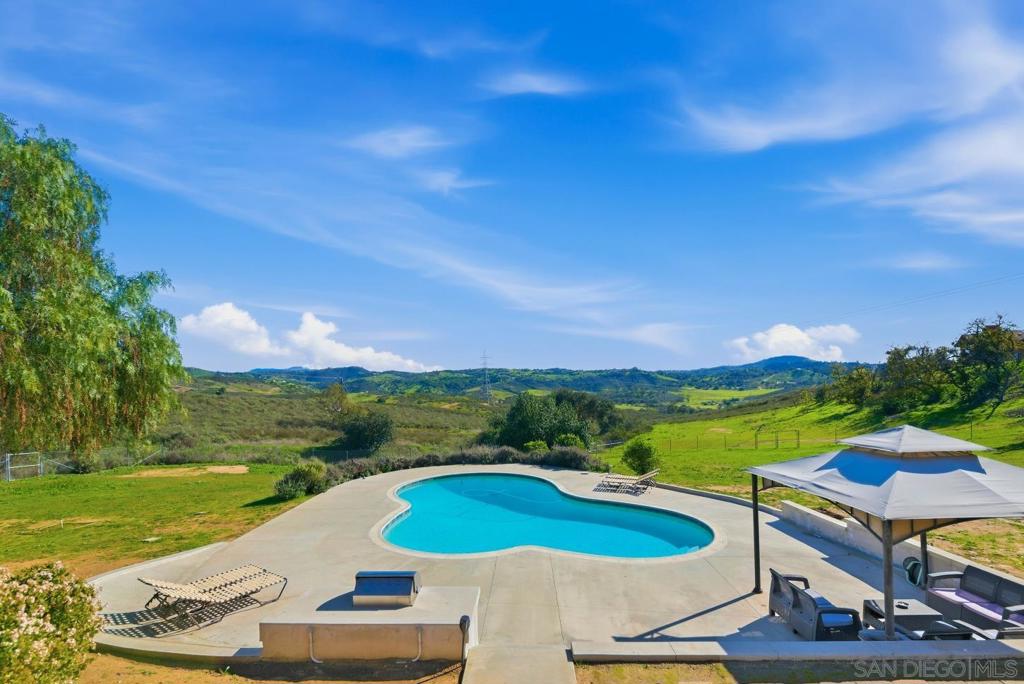 32337 Calle Codorniz