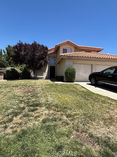 Please complete your due diligence and verify!
Welcome to your ideal suburban retreat in the heart of West Palmdale / Rancho Vista! This well-appointed 4-bedroom, 3-bathroom home spans approximately 2,371 sq ft and rests on a generous ~7,329 sq ft lot.
Spacious floor plan with abundant natural light
Thoughtful designer touches throughout
Large living spaces and gathering areas
Master suite boasts well-appointed bath and closet space
Additional bedrooms offer flexibility for family, guests, or a home office