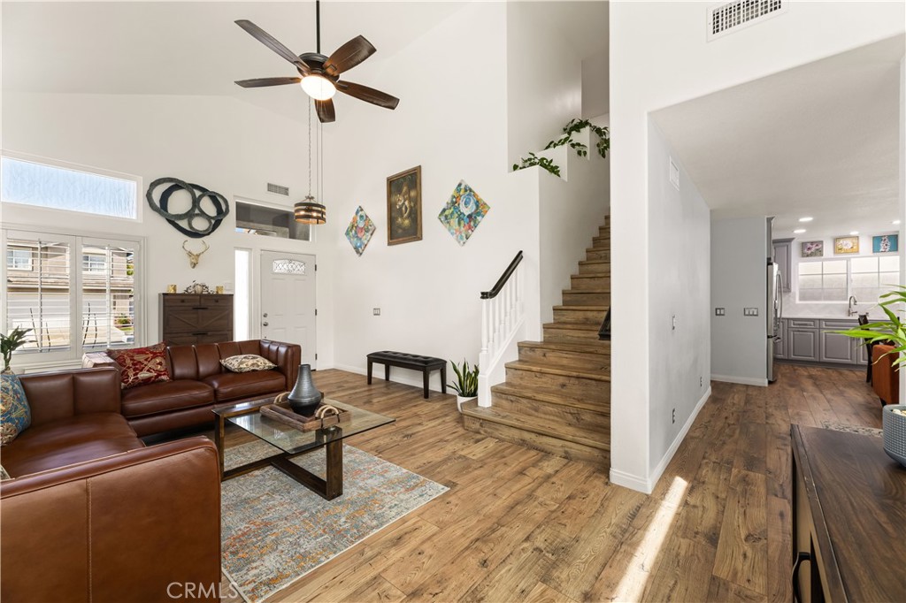 2771 N Coventry Street