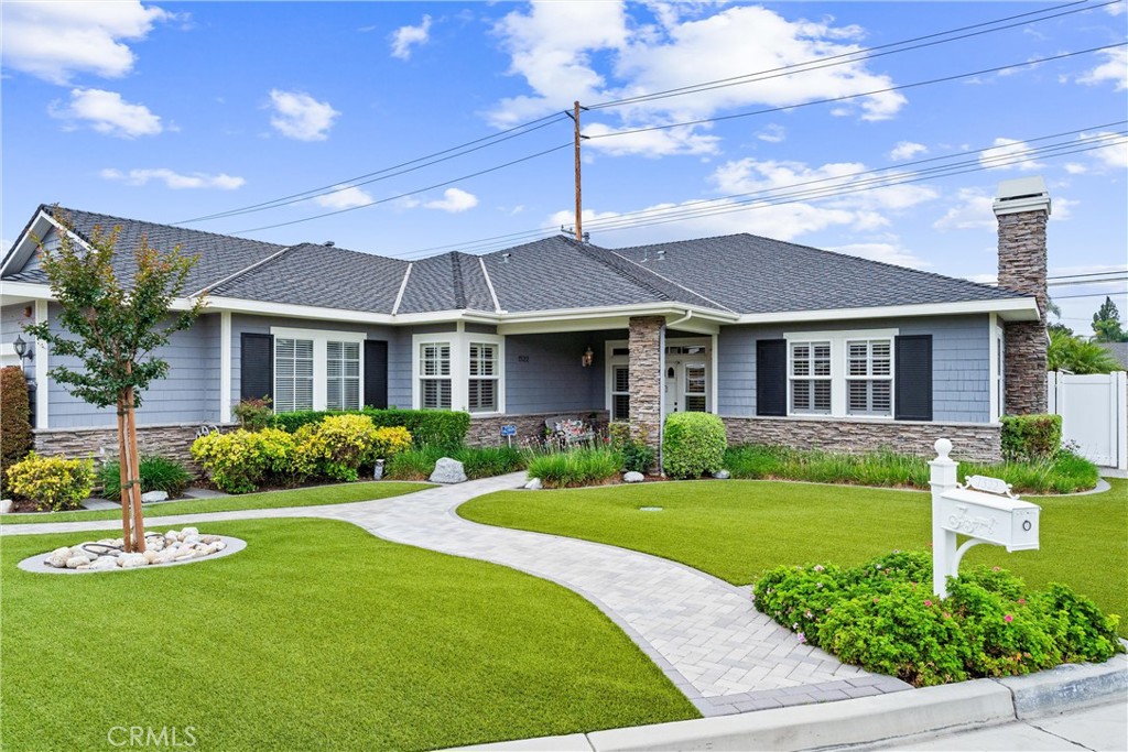 1522 Oakhill Court