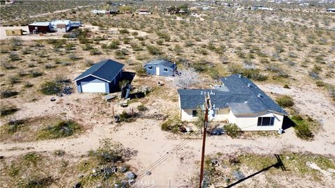 Photo of 1754 Fortuna Avenue, Landers, CA 92285 (MLS # HD26040882)