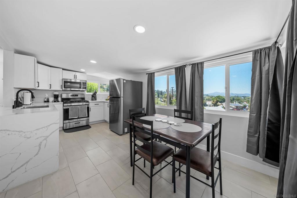 El Cajon - Residential Lease