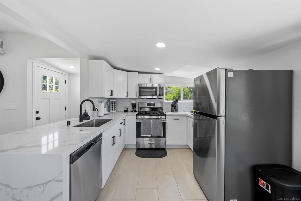 El Cajon - Residential Lease