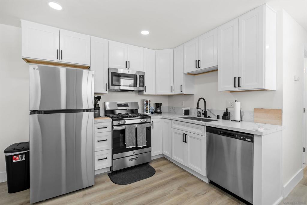 El Cajon - Residential Lease