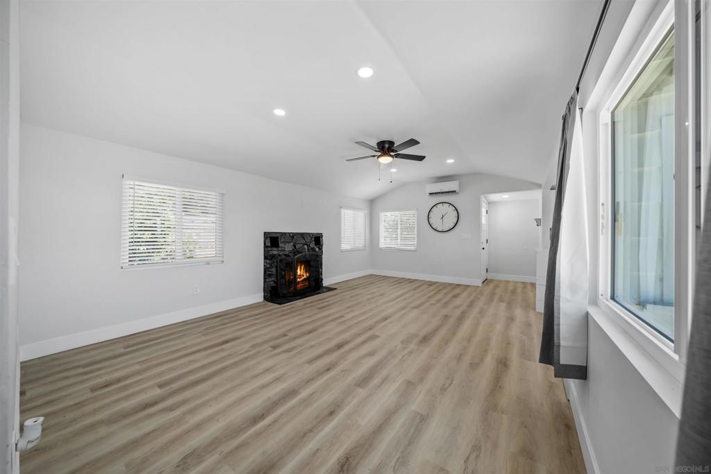 El Cajon - Residential Lease