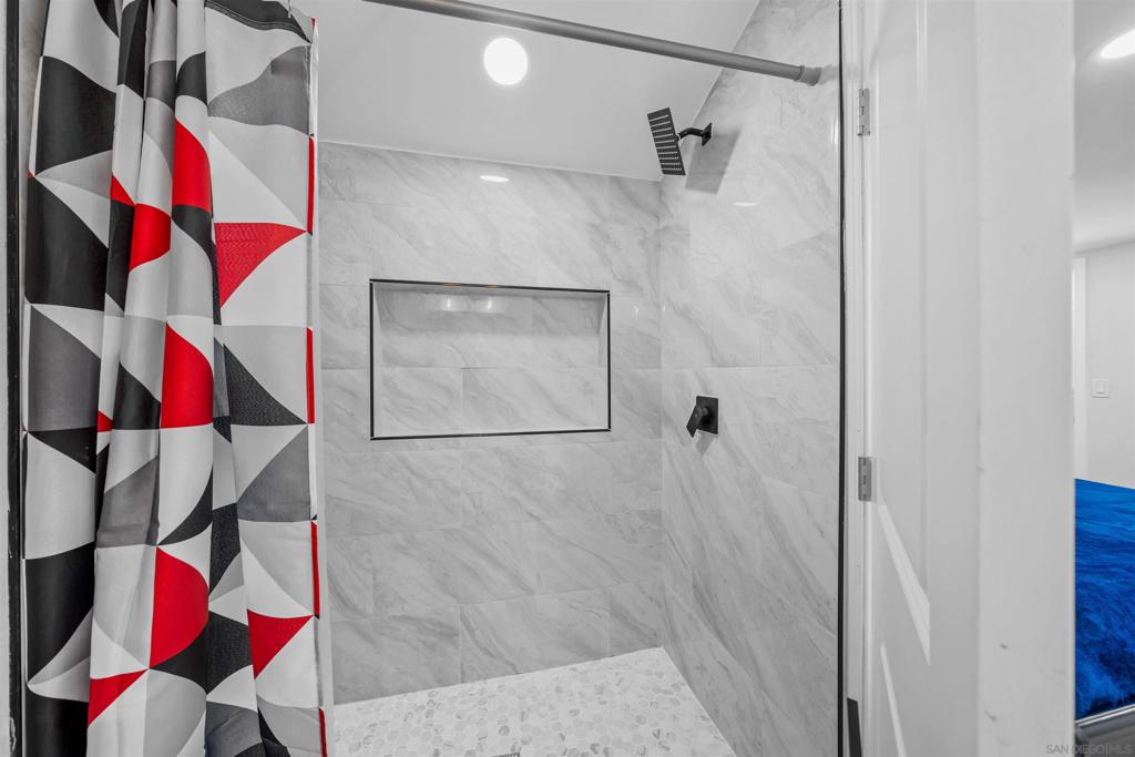 El Cajon - Residential Lease