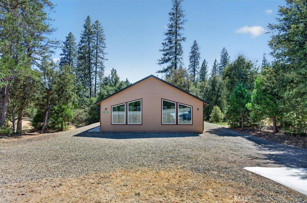 5594 Red Ibis Court