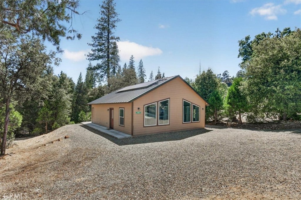 5594 Red Ibis Court