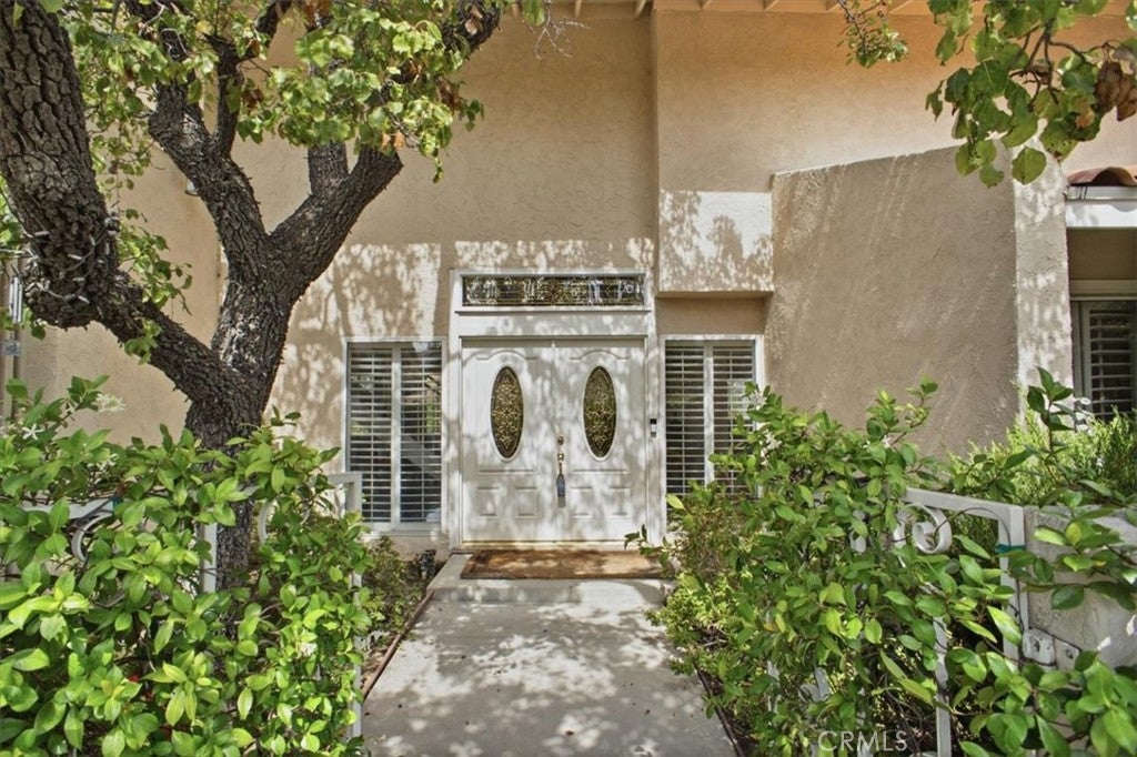 11856 Porter Valley Drive, Porter Ranch CA 91326