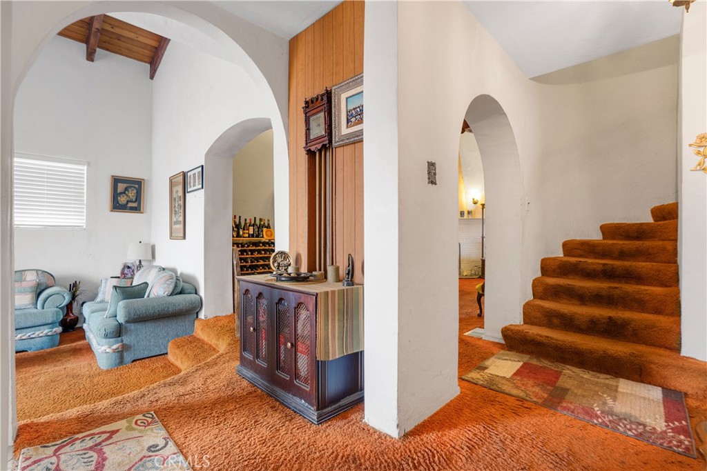 2510 W 80th