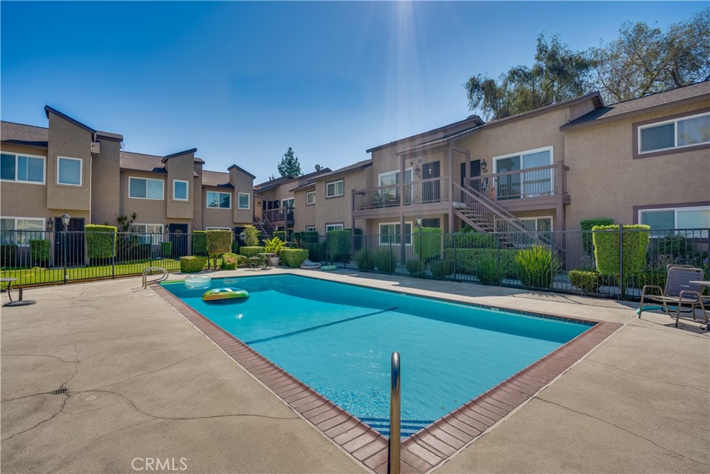 Pinetree - Residential