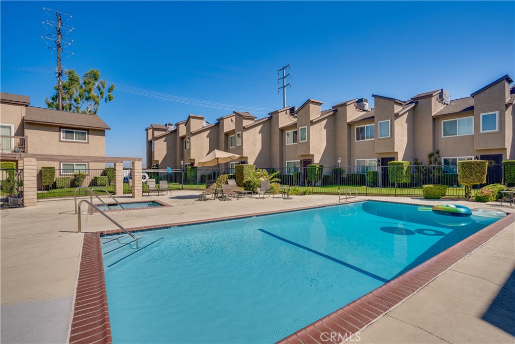 Pinetree - Residential