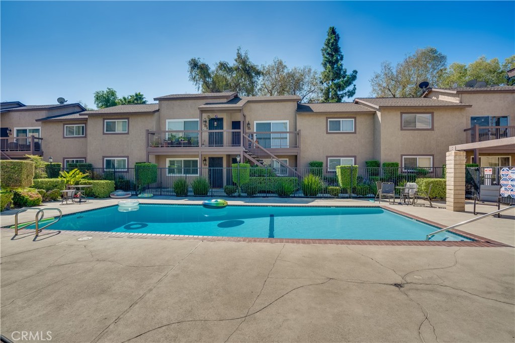 Pinetree - Residential