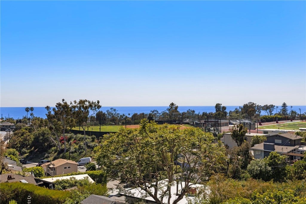 750 Griffith Way, Laguna Beach CA 92651 - Photo 13