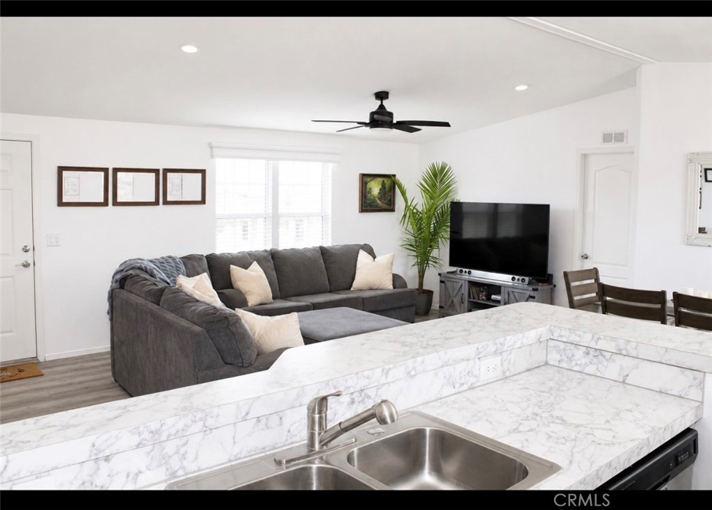 11561 Buena Vista