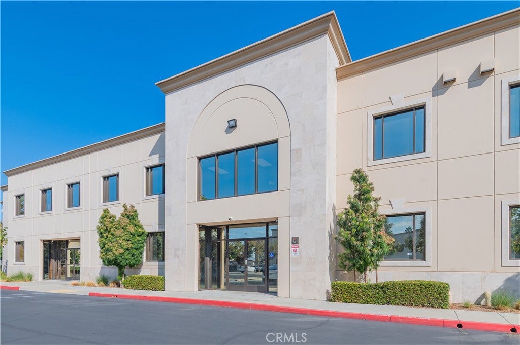 201 N Corona Avenue Suite 103
