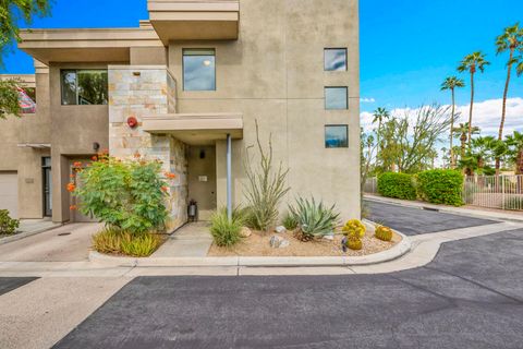 Photo of 1028 E Palm Canyon Drive #207, Palm Springs, CA 92264 (MLS # 219141381PS)