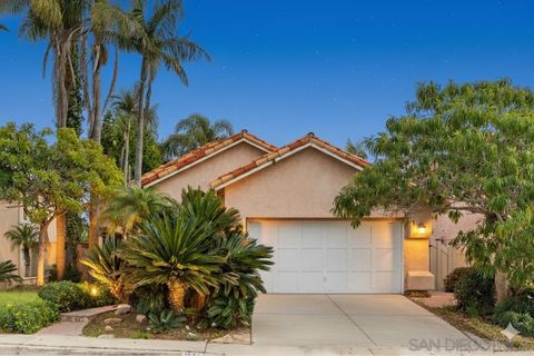 1672 Olympus Loop Dr Vista CA 92081