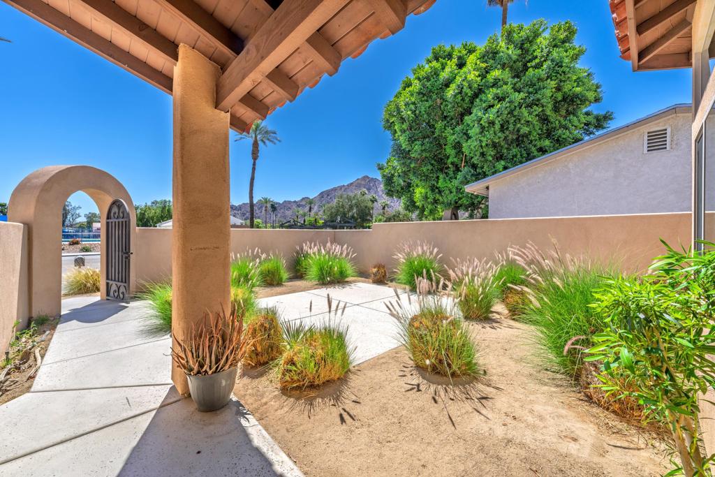 La Quinta Cove - Residential