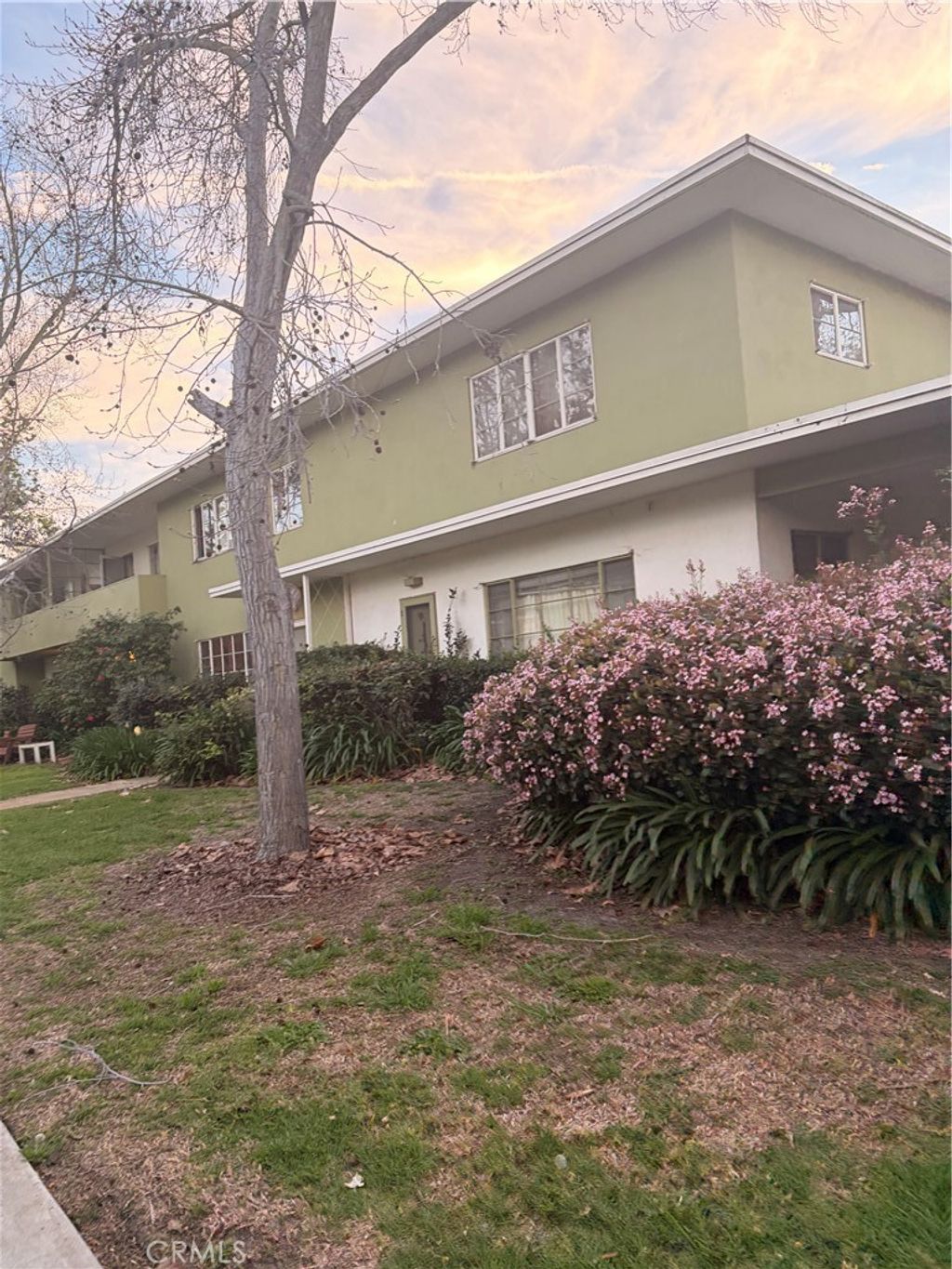 Photo of 5222 Village Grn, Los Angeles, CA 90016 (MLS # DW26069829)