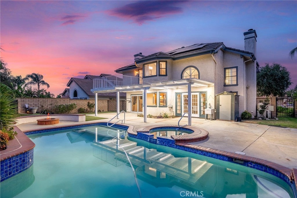 5468 Via de Mansion