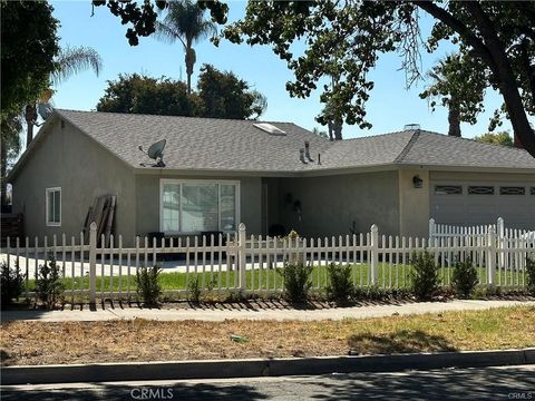 2832 Litchfield Riverside CA 92503