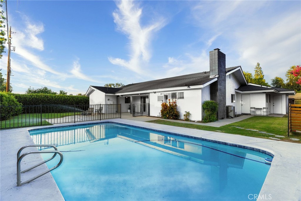 419 Starmount Lane