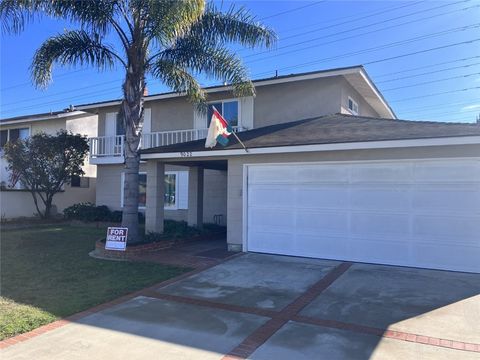 Photo of 9022 Hyde Park Drive, Huntington Beach, CA 92646 (MLS # OC26087489)