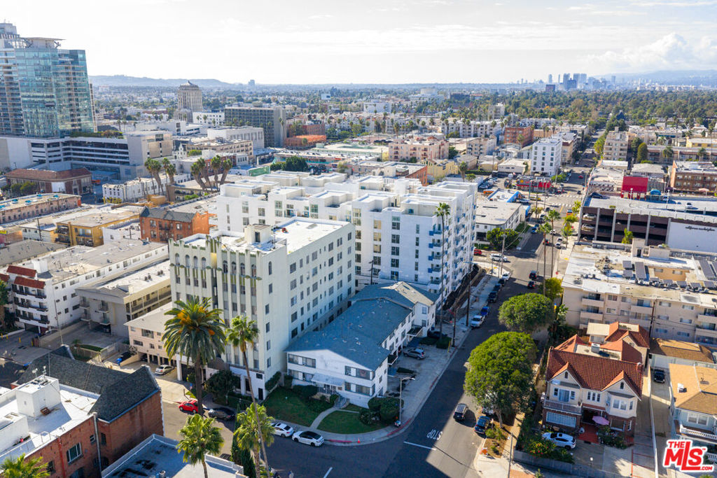 Properties 3 505 S Serrano Avenue