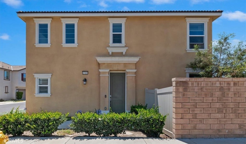 17109 Gray Pine Place