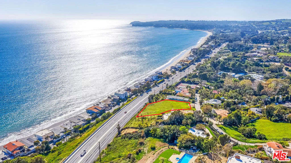 Perched on approx. 1.19 acres overlooking the Pacific Ocean, 27136 Sea Vista offers an exceptional opportunity to build a coastal dream home in Malibu. Just minutes from Escondido Beach, the property comes with RTI plans for an approx. 4,725 SF modern residence, designed to capture sweeping ocean views from every angle. The plans also include a 600 SF detached art studio, perfect for creative pursuits or a private office. With its prime location and thoughtfully designed plans, this lot is ready to become a luxurious retreat in one of Malibu's most coveted areas. APN 4460-009-018