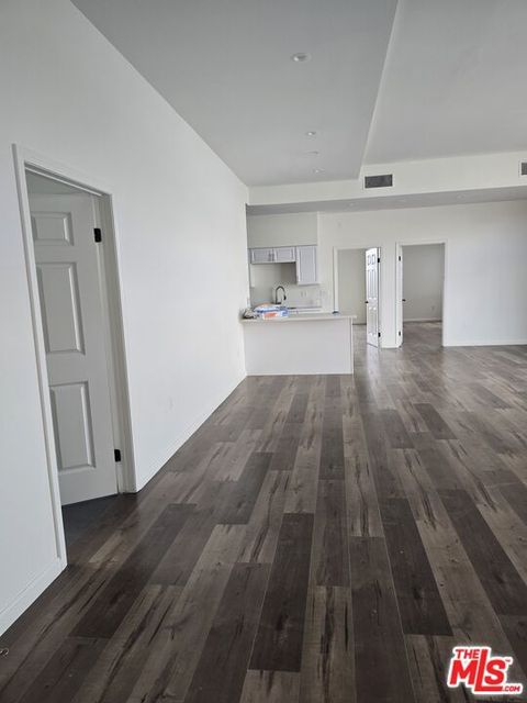 Photo of 940 S Western Avenue #602, Los Angeles, CA 90006 (MLS # 26633141)