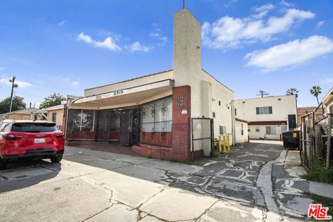 Photo of 9321 S Western Avenue, Los Angeles, CA 90047 (MLS # 26650181)