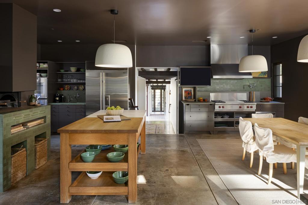 Rancho Santa Fe - Residential