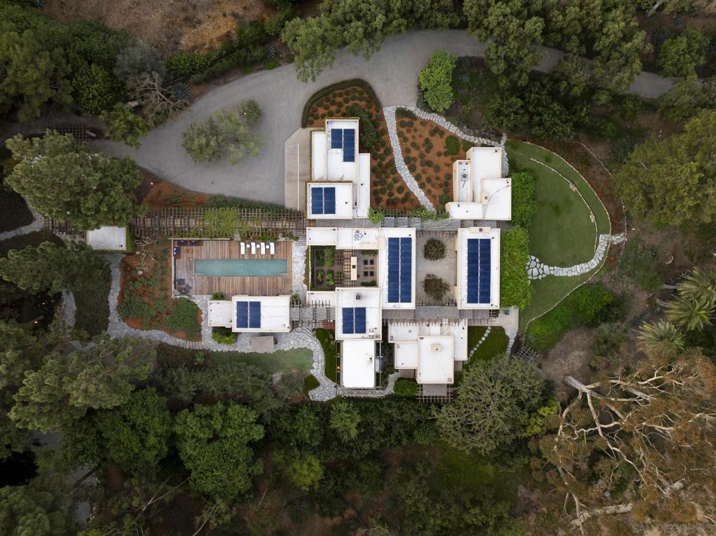 Rancho Santa Fe - Residential