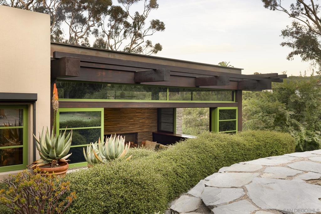 Rancho Santa Fe - Residential