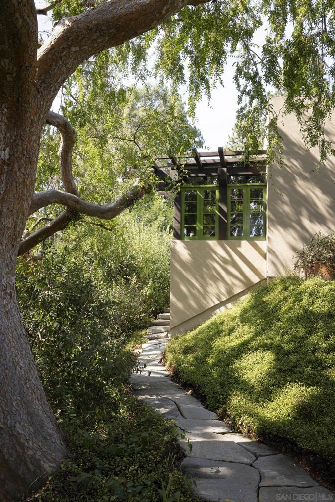 Rancho Santa Fe - Residential