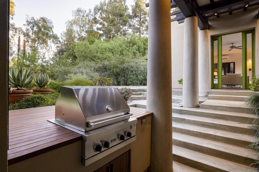 Rancho Santa Fe - Residential